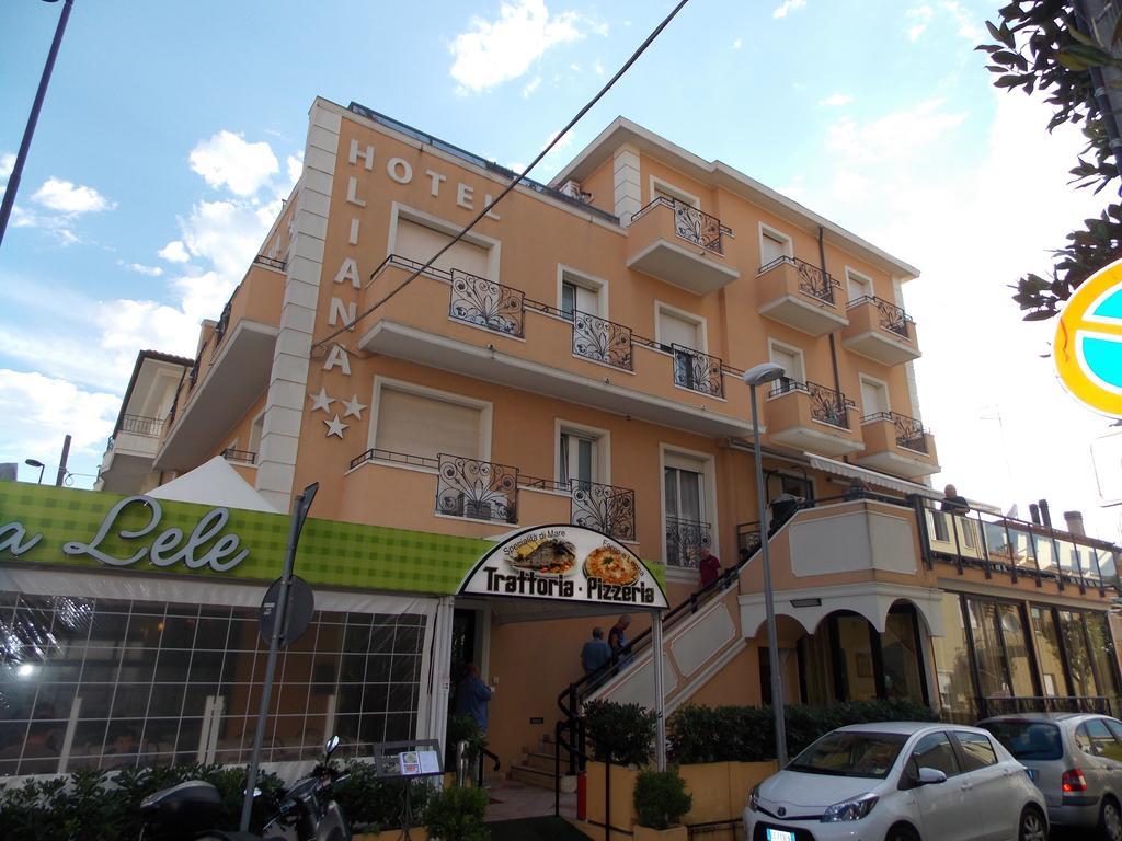 Hotel Liana Rimini Exteriör bild